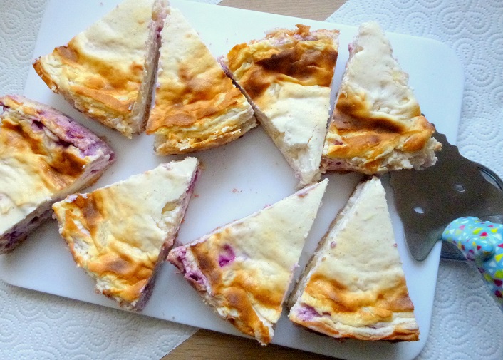 Ananas-Himbeer-Käsekuchen