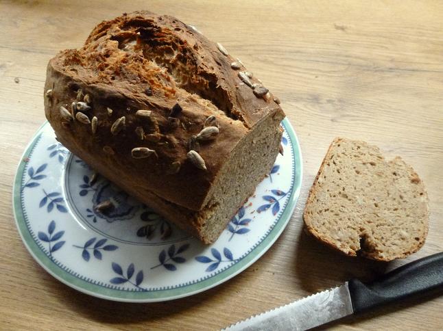 Sonnenblumenkernbrot
