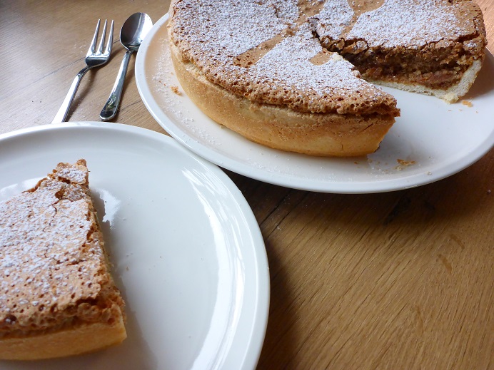 Tarta de Santiago