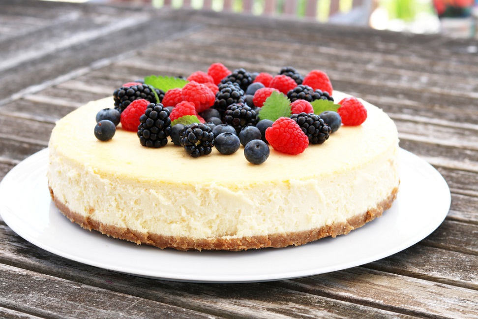 New York Cheesecake mit Beeren