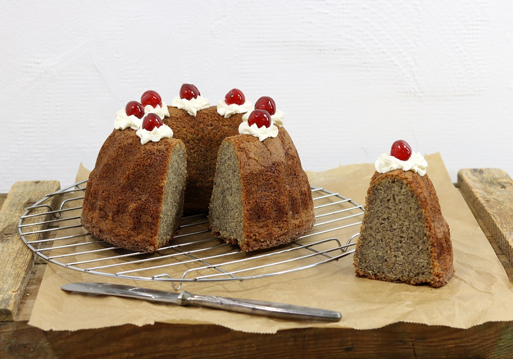 Mohn-Haselnusskuchen