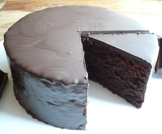Saftiger Schokoladenkuchen