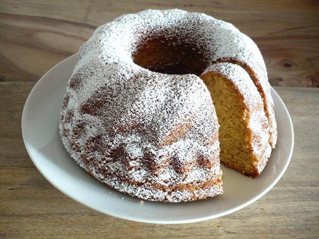 Mandel-Eierlikör-Kuchen
