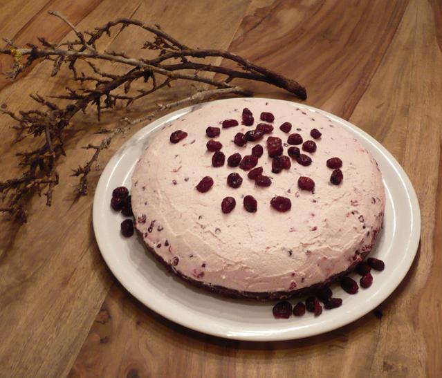 Mandel-Preiselbeer-Torte
