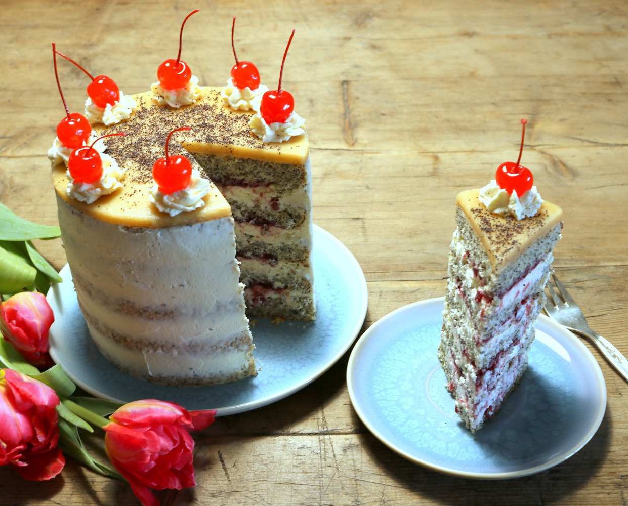 Mohn-Preiselbeer-Torte
